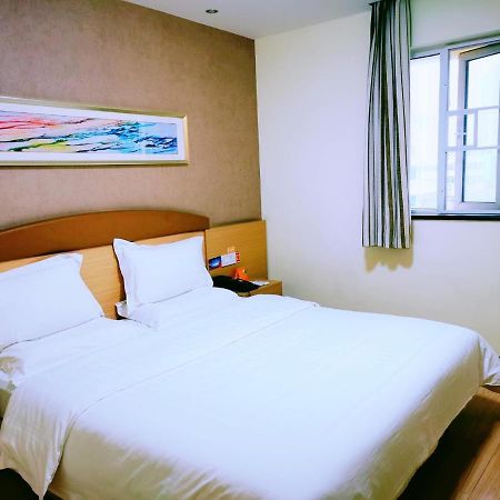 7Days Inn Nanning Min Zu Avenue Exterior foto