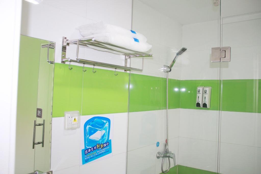 7Days Inn Nanning Min Zu Avenue Exterior foto