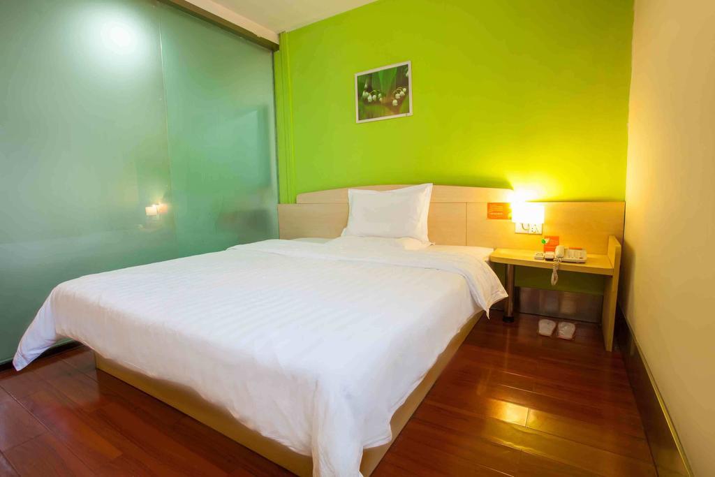 7Days Inn Nanning Min Zu Avenue Exterior foto