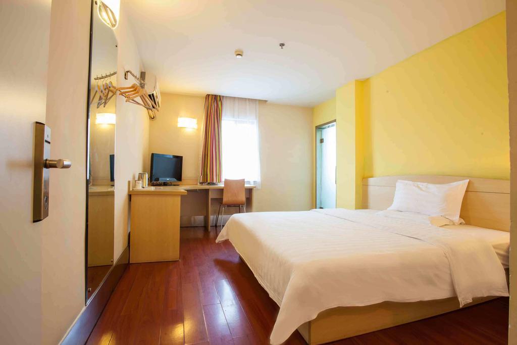 7Days Inn Nanning Min Zu Avenue Habitación foto