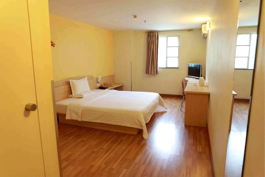 7Days Inn Nanning Min Zu Avenue Habitación foto